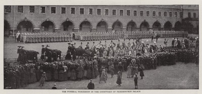 Il funerale del defunto principe Alfredo di Sassonia-Coburgo-Gotha da English Photographer