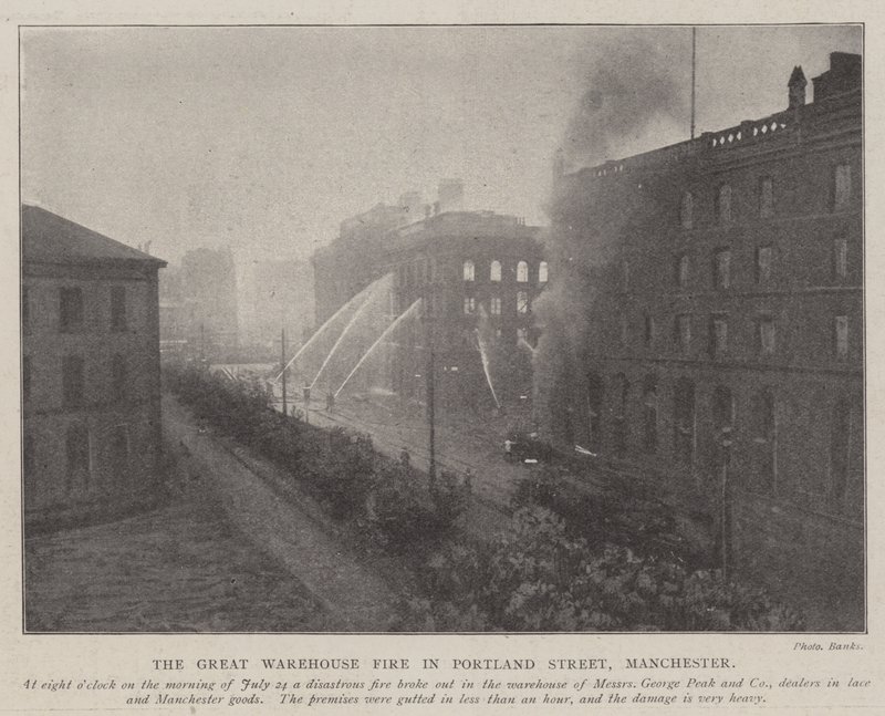 Il grande incendio del magazzino in Portland Street, Manchester da English Photographer