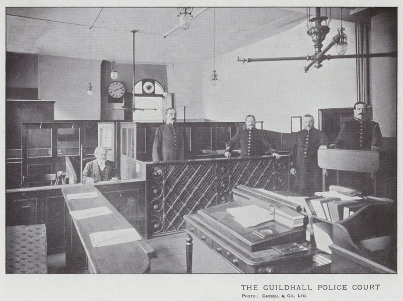 Il Tribunale di Polizia di Guildhall da English Photographer