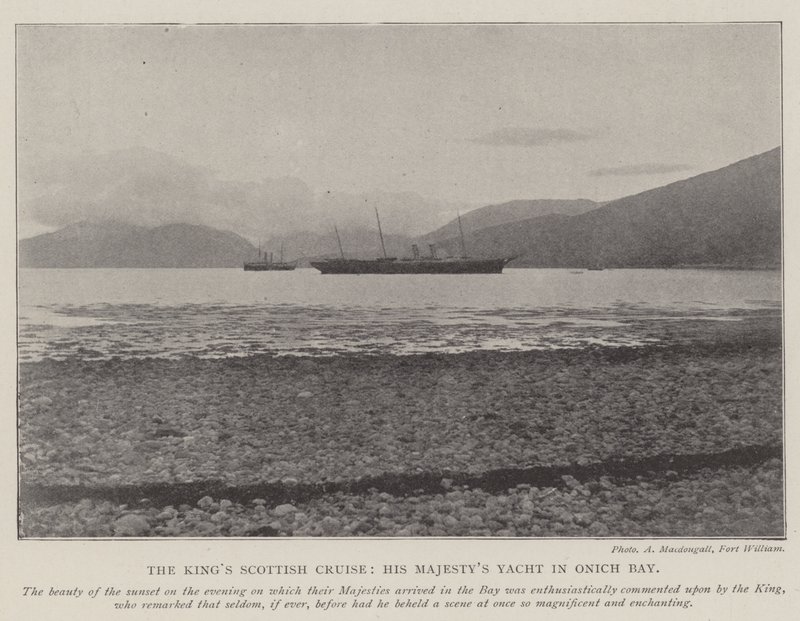 La crociera scozzese del re, lo yacht di Sua Maestà nella baia di Onich da English Photographer