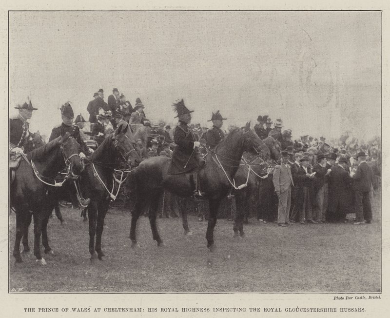 Il Principe di Galles a Cheltenham, Sua Altezza Reale ispeziona i Royal Gloucestershire Hussars da English Photographer