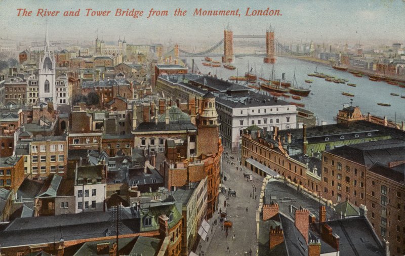Il fiume e il Tower Bridge dal Monumento, Londra da English Photographer