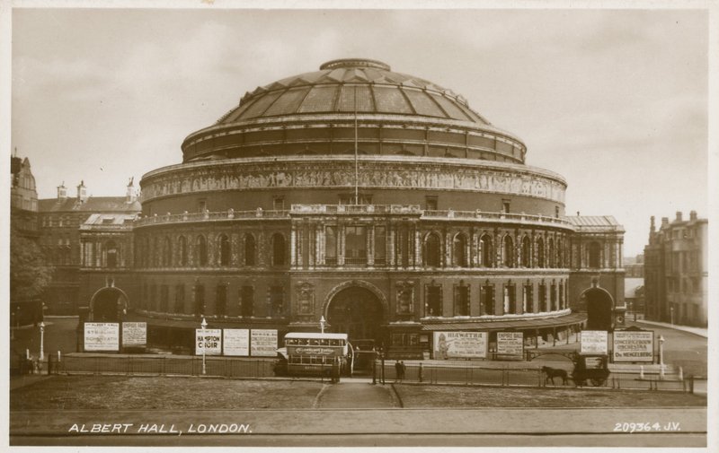 La Royal Albert Hall, Londra da English Photographer