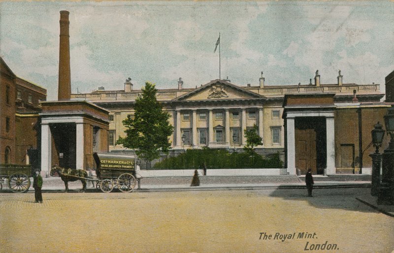 Royal Mint, Londra da English Photographer