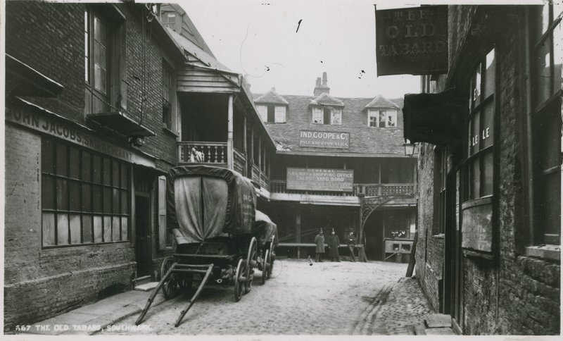 Il Tabard Inn, Southwark da English Photographer
