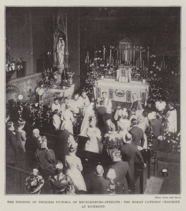 Il matrimonio della principessa Vittoria di Mecklenburg-Strelitz, la cerimonia cattolica romana a Richmond da English Photographer
