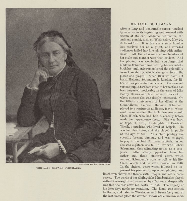 La defunta Madame Schumann da English Photographer