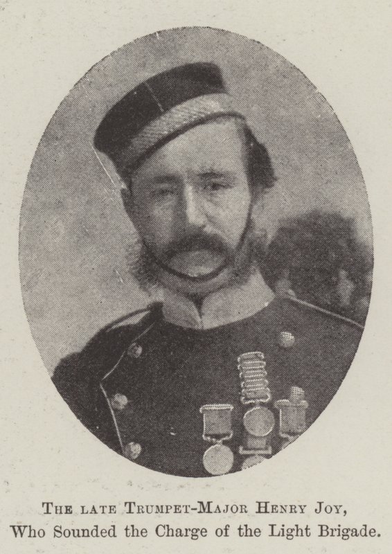 Il defunto trombettiere maggiore Henry Joy, che suonò la carica della Brigata Leggera da English Photographer