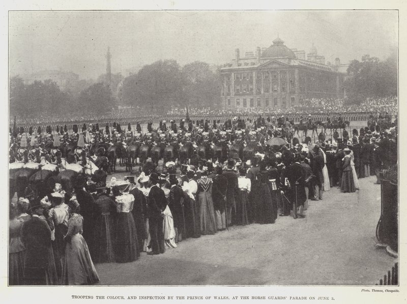 Trooping the Colour e ispezione del Principe di Galles alla parata delle Horse Guards il 3 giugno da English Photographer