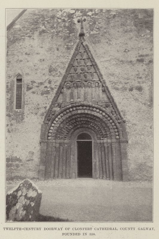 Portale del XII Secolo della Cattedrale di Clonfert, Contea di Galway, fondata nel 558 da English Photographer