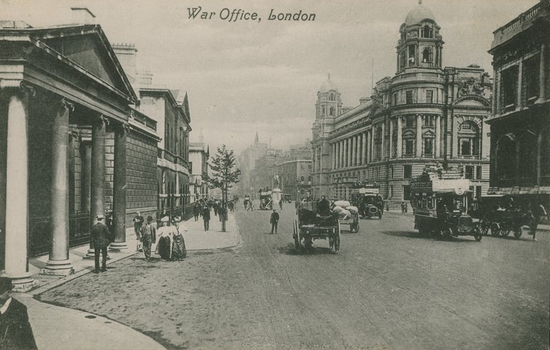 War Office, Londra da English Photographer