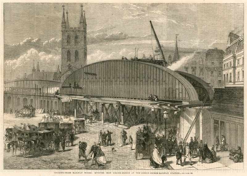 Lavori ferroviari di Charing Cross: ponte a trave di ferro mostruoso alla stazione ferroviaria di London Bridge da English School