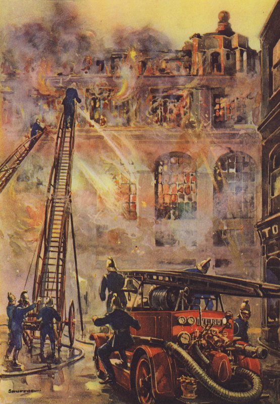 Vigili del fuoco che combattono un incendio in un grande hotel da English School