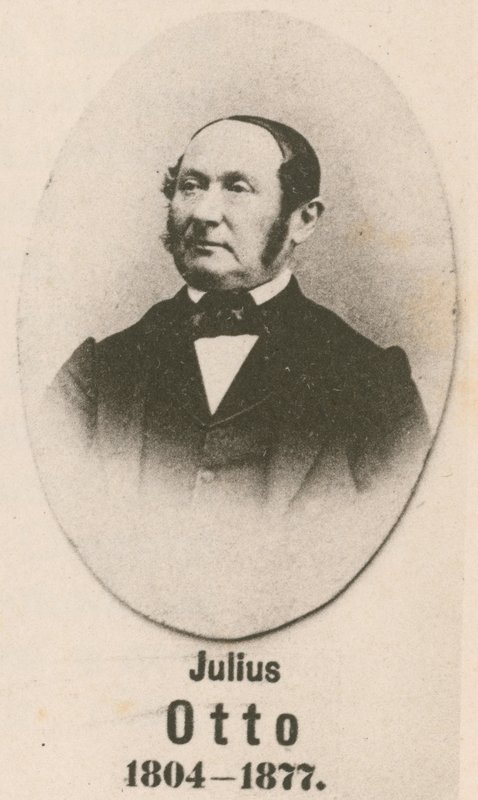 Julius Otto da English School