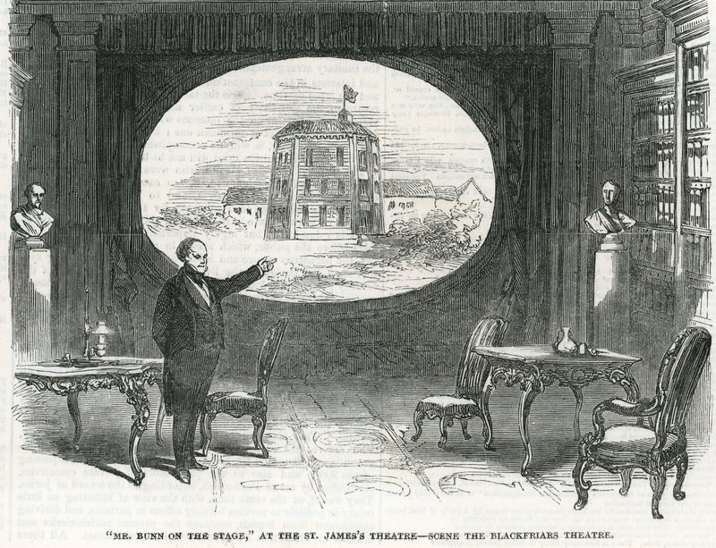 Mr Bunn sul palco, al St James Theatre - Scena del Blackfriars Theatre da English School