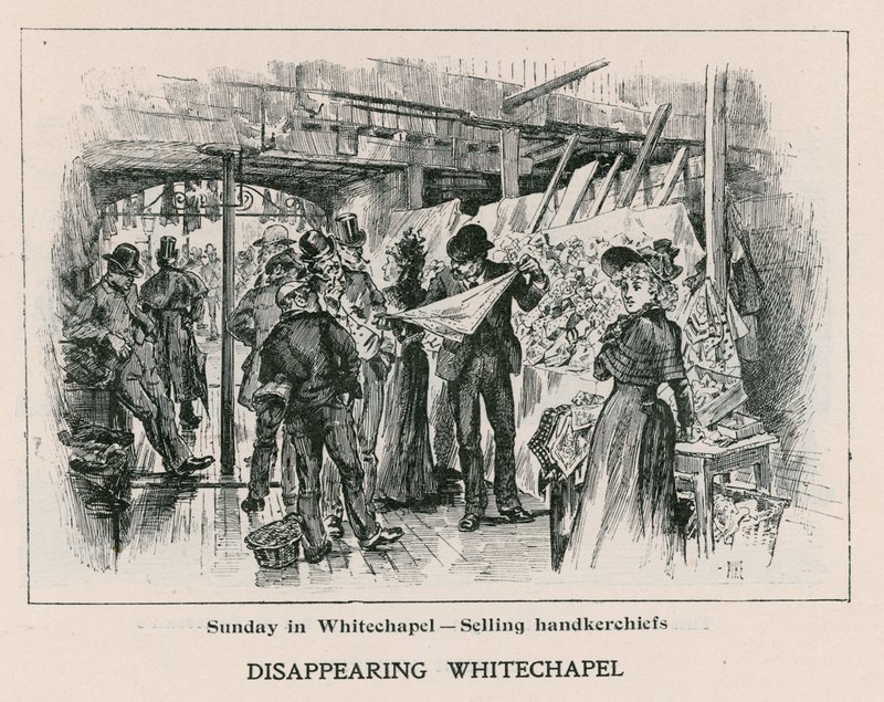 Domenica a Whitechapel - vendita di fazzoletti da English School