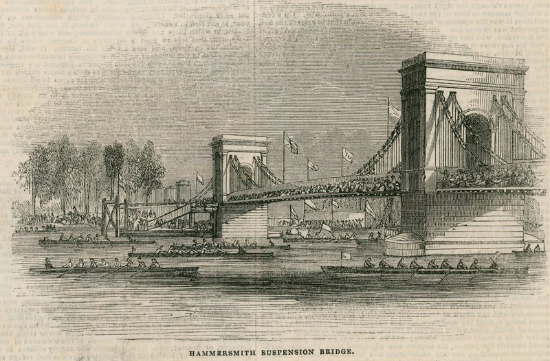 La Regata del Tamigi, barche in procinto di passare sotto il Ponte di Hammersmith da English School