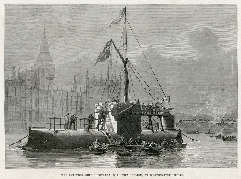 La nave cilindrica Cleopatra, con l