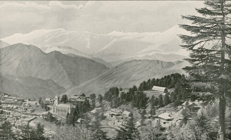 Veduta di Simla, la sede estiva del governo indiano da English School