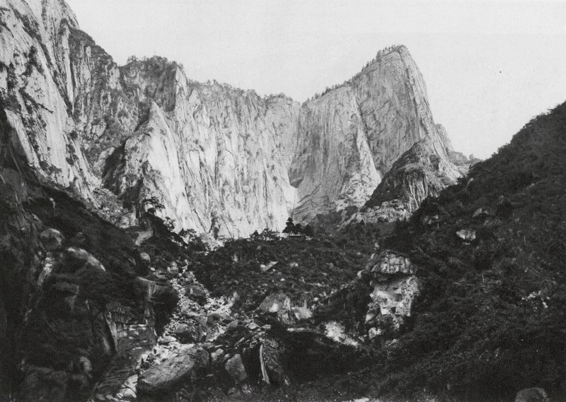 Hua shan, Shensi, Il cilindro del Monte dei 5 Picchi, Picco Centrale e Occidentale da Ernst Boerschmann
