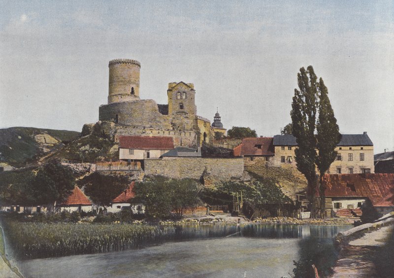 Rovine del castello di Kisinicz da European Photographer