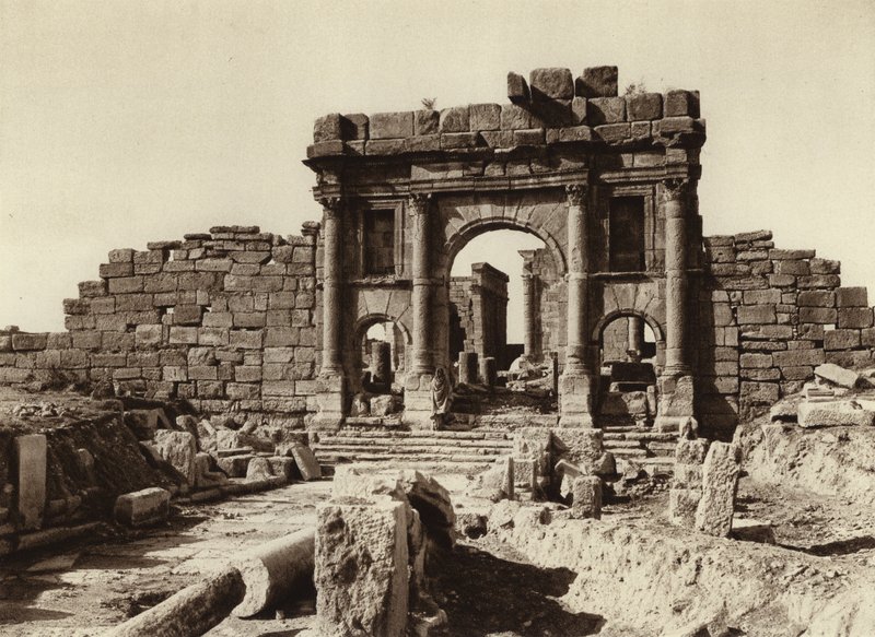 Sbeitia, Foro (foto in b/n) da European Photographer