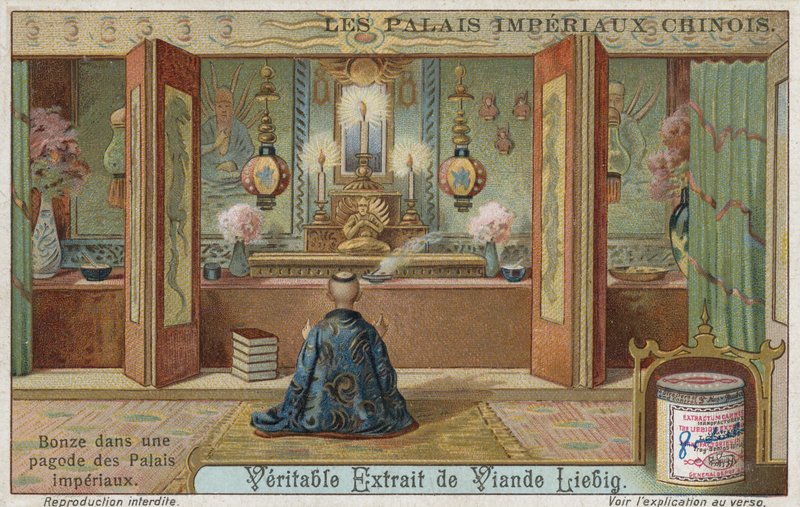 Monaco buddista in una pagoda di un palazzo imperiale, Cina da European School