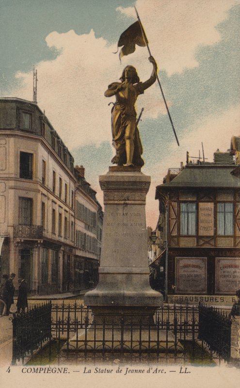 Compiegne, La Statua di Giovanna D