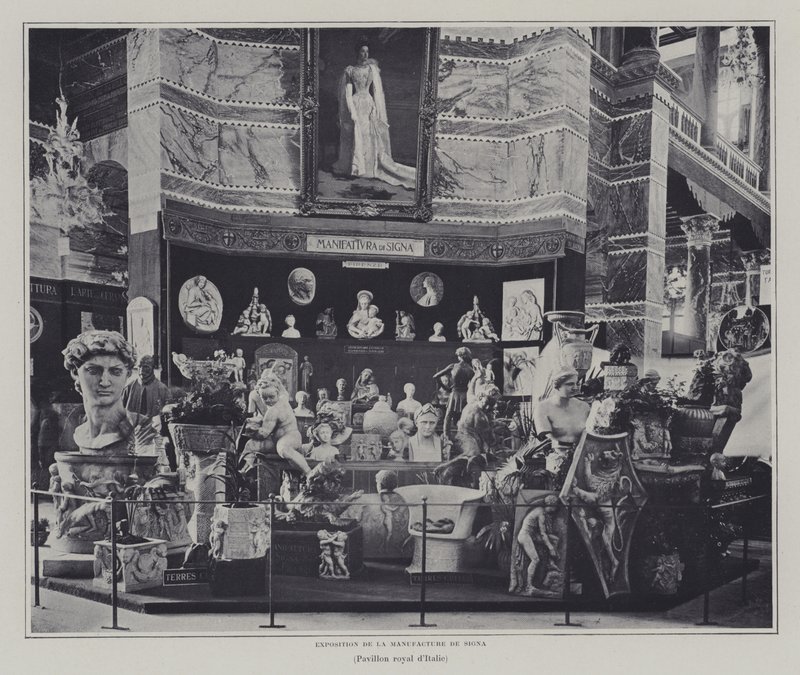 Esposizione di merci della fabbrica Signa, Firenze, nel padiglione italiano all