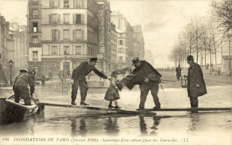 Alluvione di Parigi, Francia, gennaio 1910 da French Photographer