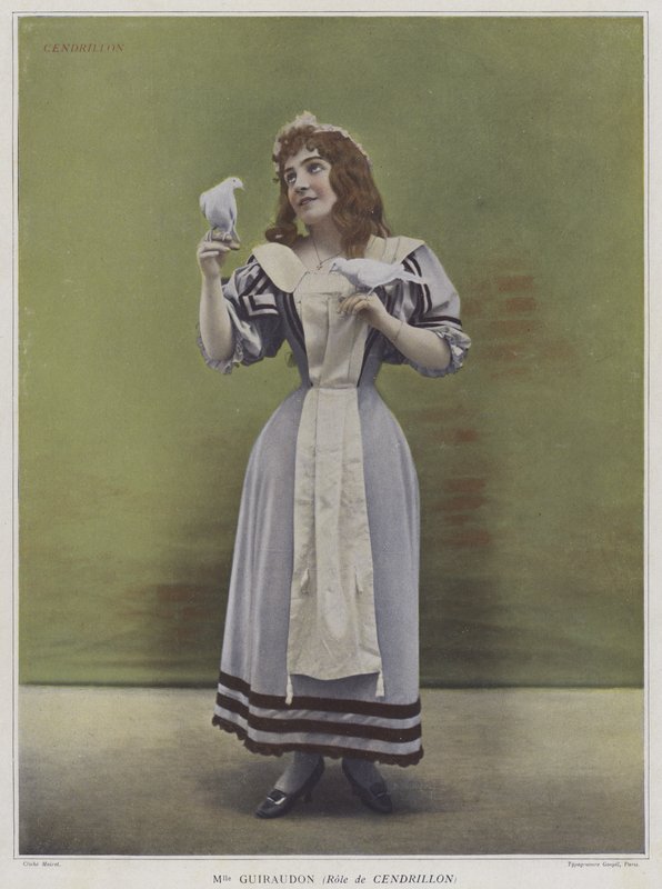 Julie Guiraudon nel ruolo di Cendrillon (Cenerentola) da French Photographer