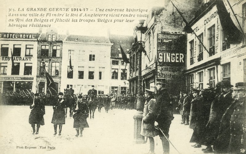 Re Giorgio V e Re Alberto I che visitano un villaggio nelle Fiandre da French Photographer
