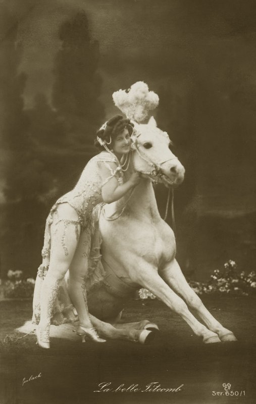 La Belle Titcomb da French Photographer