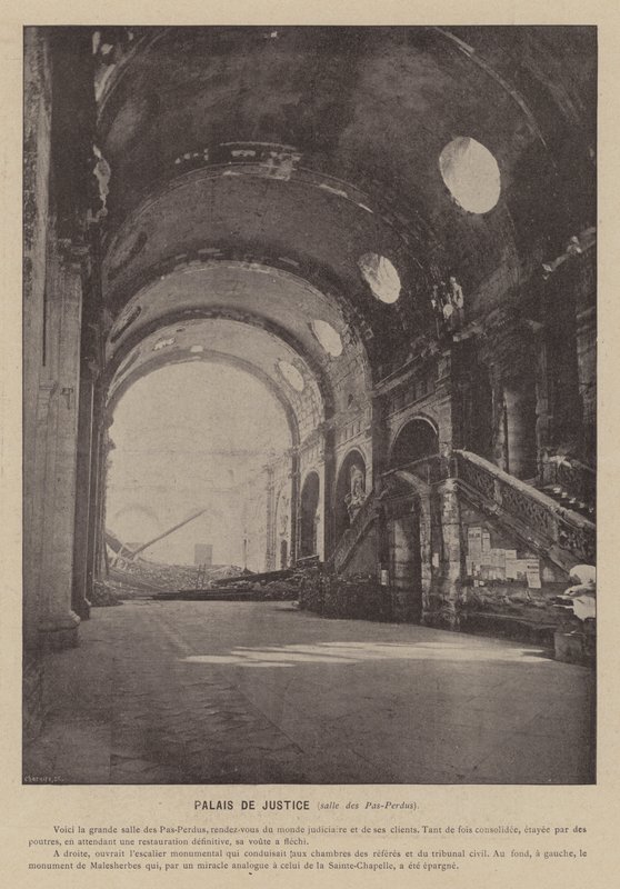 Palais de Justice, sala dei Passi Perduti da French Photographer