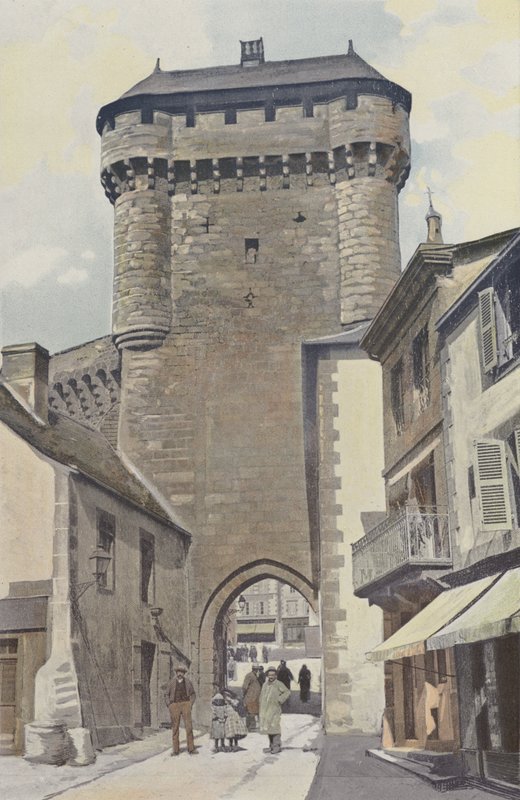 La Souterraine, porta della città, vista esterna da French Photographer