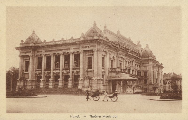 Teatro Municipale, Hanoi, Indocina francese da French Photographer