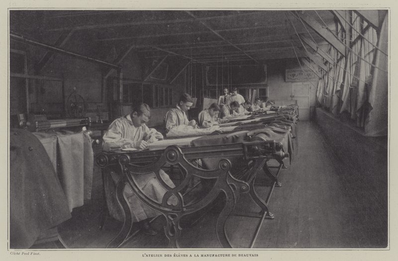 Laboratorio degli studenti alla Manifattura di Arazzi di Beauvais, Francia da French Photographer