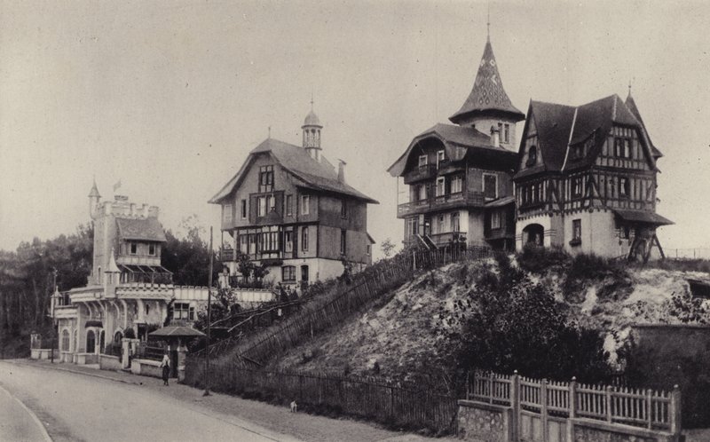 Il villaggio svizzero e la rue Saint-Jean, Le Touquet, nel 1893 da French Photographer
