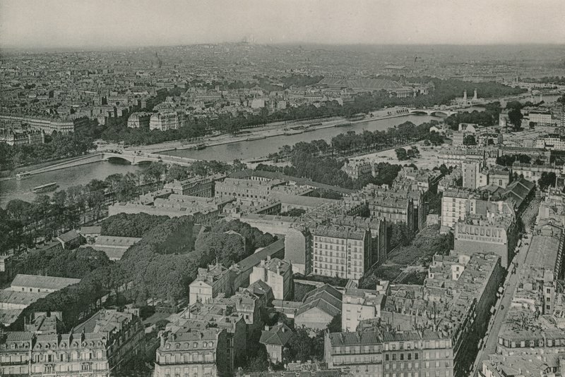 Vue sur les Champs-Elysees et le Sacre-Coeur prise de la Tour Eiffel da French Photographer