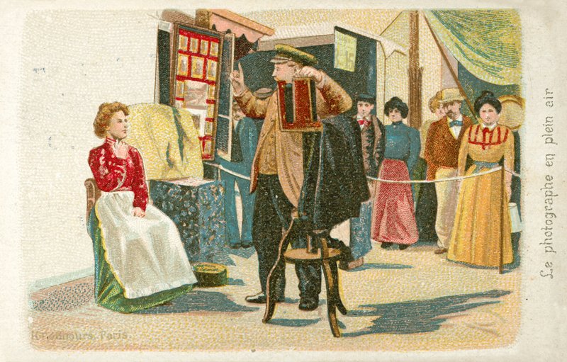 Fotografo che lavora all