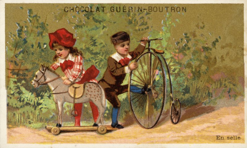 Cavallo giocattolo e triciclo da French School