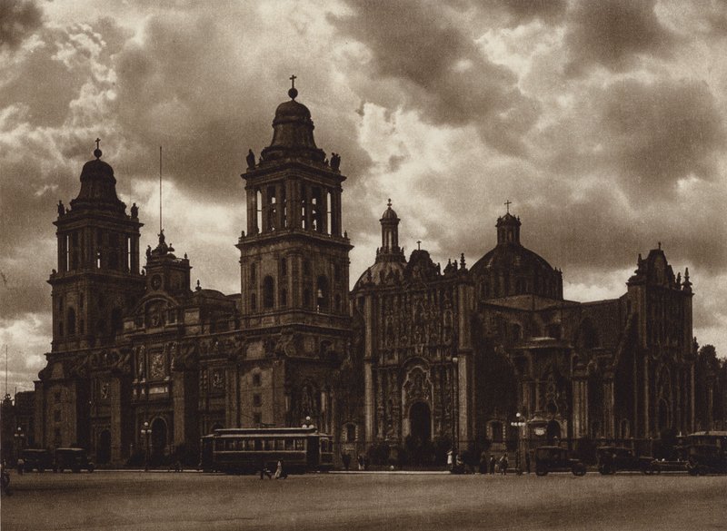 Messico: Capitale Mejico, La catedral (foto b/n) da Hugo Brehme