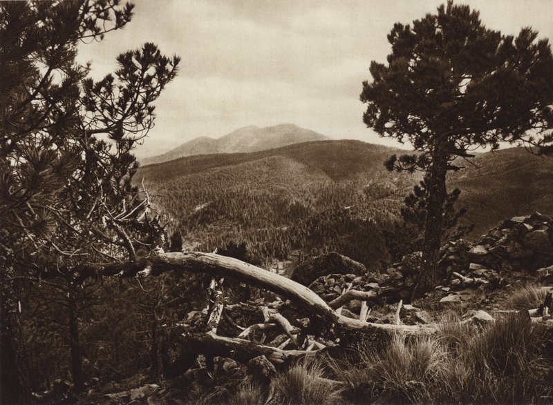 Messico: El Ajusco, visto da San Miguel (foto b/n) da Hugo Brehme