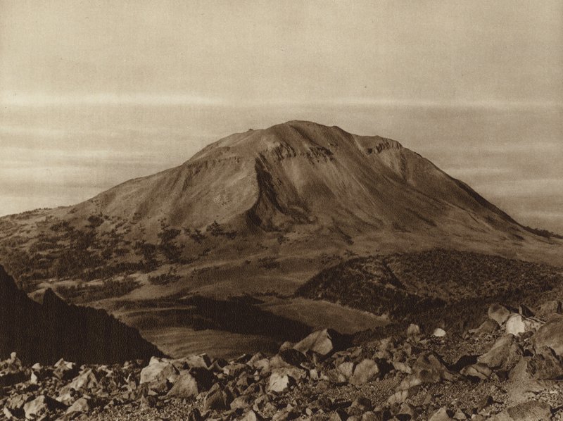 Messico: la "Sierra Negra" vista dal Pico de Orizaba, Stato di Puebla (foto b/n) da Hugo Brehme