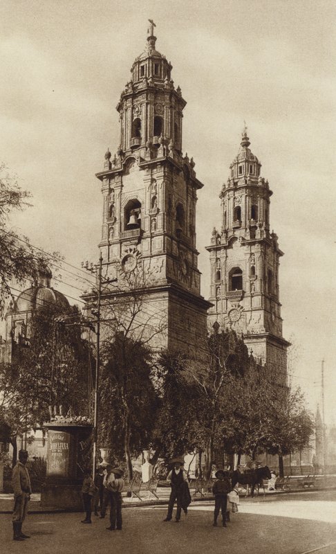 Messico: Morelia, La Catedral (foto b/n) da Hugo Brehme
