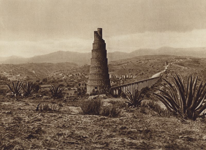 Messico: antica condotta idrica spagnola di Los Remedios (foto b/n) da Hugo Brehme