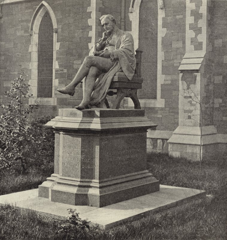 Statua di Guinness, St. Patrick