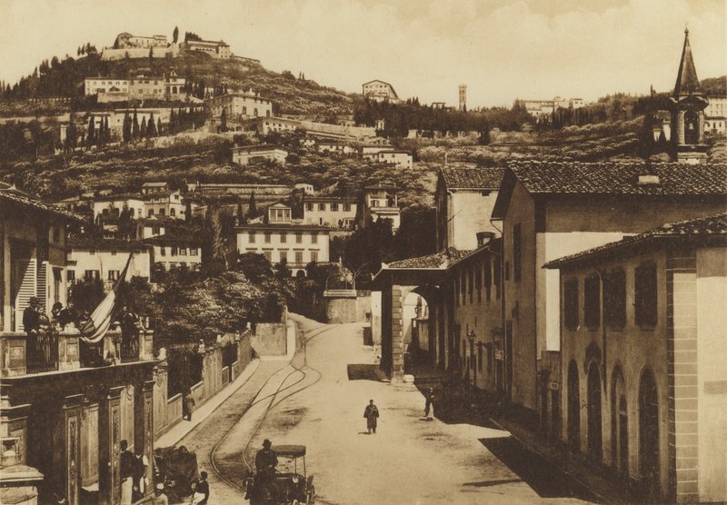 Firenze: Dintorni di Firenze, S Domenico e Panorama di Fiesole da Italian Photographer