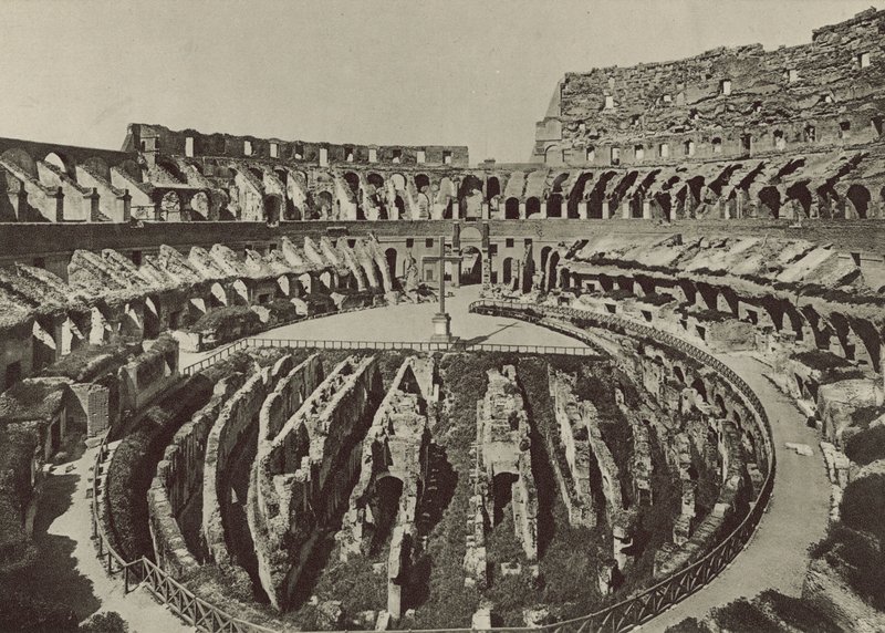 Anfiteatro Flavio o Colosseo con i nuovi scavi da Italian Photographer