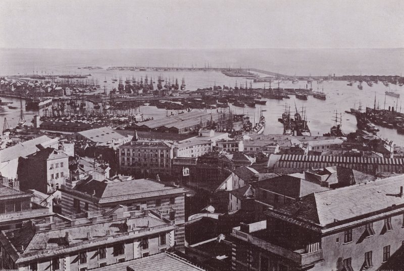Italia: Genova, panorama da Italian Photographer